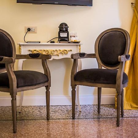 Trastevere Royal Suite Trilussa Rzym Zewnętrze zdjęcie