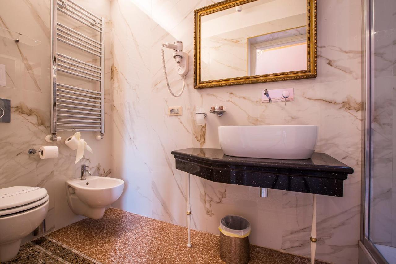 Trastevere Royal Suite Trilussa Rzym Zewnętrze zdjęcie